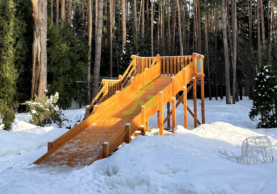 Зимняя горка "IgraGrad Snow Fox", скат 8 м