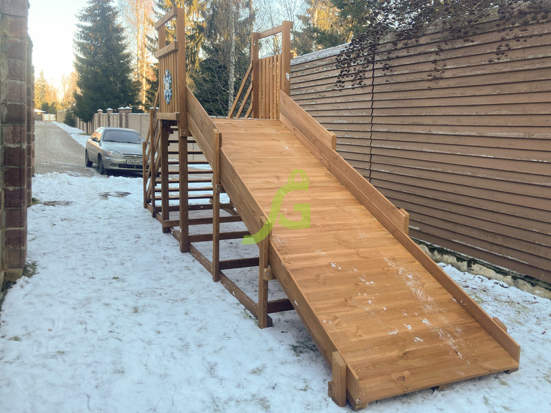 Зимняя горка IgraGrad SnowFox Start, скат 4 м