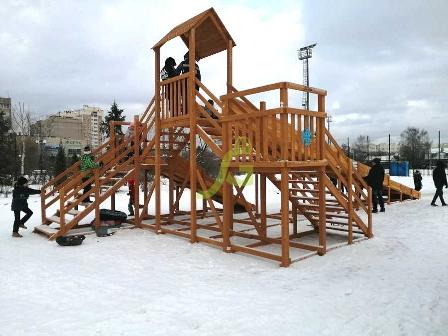 Зимняя деревянная горка "IgraGrad Snow Fox 12 м" с двумя горками (две лестницы)