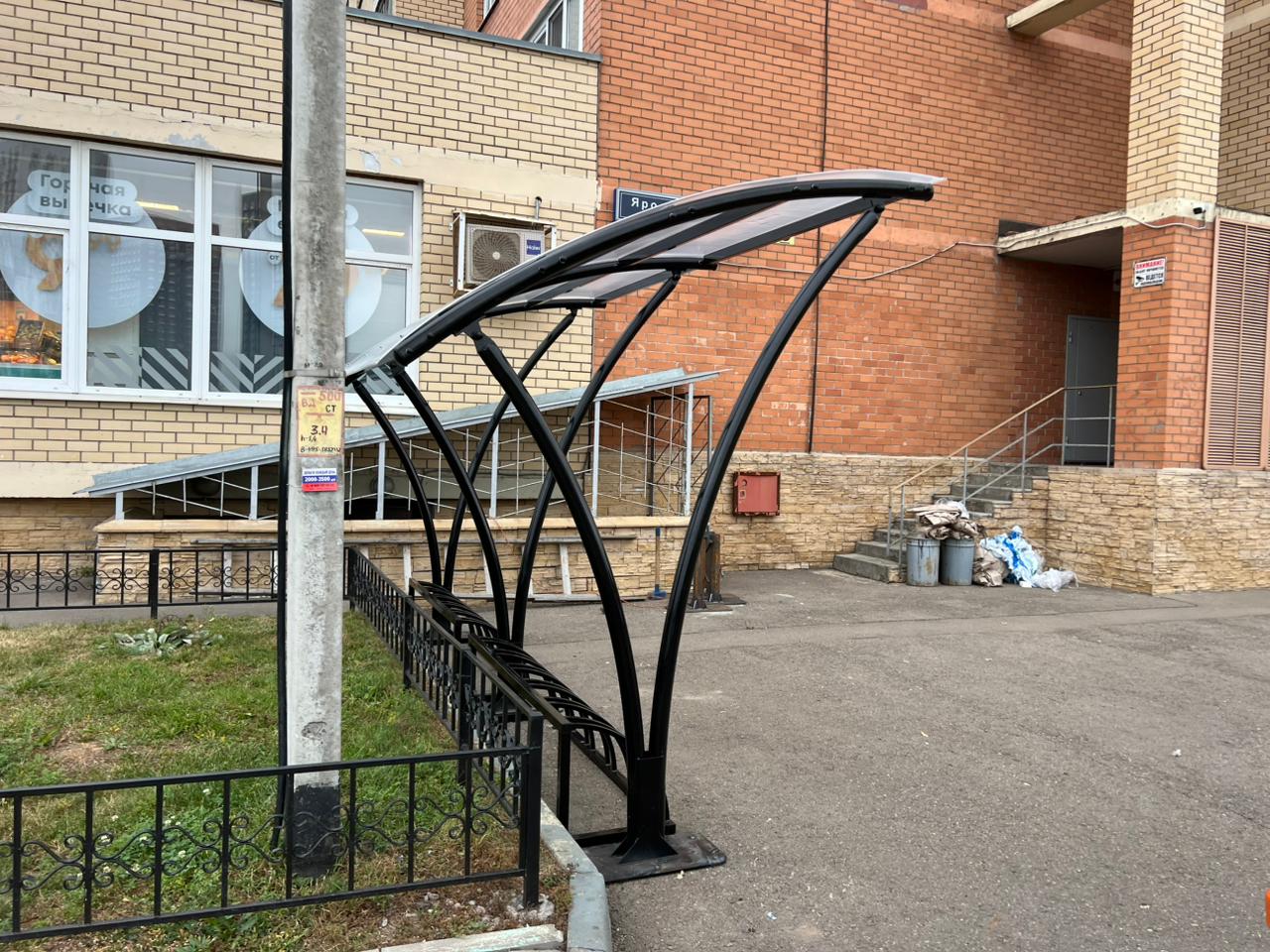 Велопарковка с навесом "Мегаполис" VP82